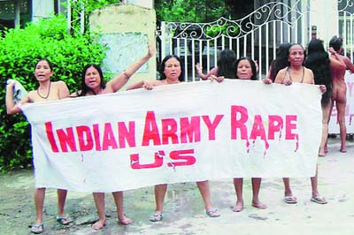 indian-army-rape-protest.jpg